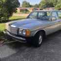 1977 Mercedes-Benz 300D Sedan Grey RWD Automatic blue
