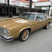 1977 Oldsmobile Delta 88 Coupe Brown royal