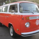1977 VW  BUS, NO RUST, 2 LITER, FUEL INJECTION, DRIVES GREAT !!  REAR SEAT,