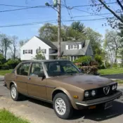 1978 Alfa Romeo Alfetta 2.0 Green SPORT SEDAN