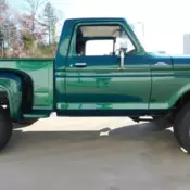 1978 Ford F150 - 351 cubic inch V8 engine T/A