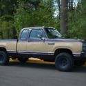 1979 Dodge Power Wagon Club Cab 4x4 V8 5.9L (360ci) - minimal rust!