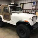 1979 JEEP CJ7 --  FIBERGLASS BODY -- REBUILT ENGINE -- 4 WHEEL DISC BRAKES!!