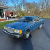 1980 Mercedes-Benz 300CD Coupe Blue Standard