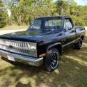 1981 Chevy C10 Custom Deluxe Short Bed