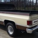 1981 GMC C2500 truck