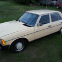 1981 Mercedes-Benz 240D Base Sedan 4-Door 2.4L Manual Transmission