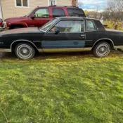 1981 Monte Carlo 2 Door Black Exterior Red Interior 4.3 L 267 CU IN V8