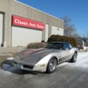 1982 CHEVROLET CORVETTE  19000 Miles Silver Beige COLLECTORS EDITION 8 cyl 4 Spe