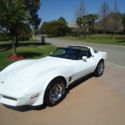 1982 CHEVROLET CORVETTE- VERY NICE  CAR -81,430 ACTUAL MILES- BEAUTIFUL CORVETTE