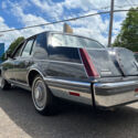 1982 Lincoln Continental Signature Series Sedan Black/Dark Grey  RWD Automatic
