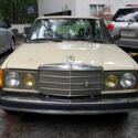 1982 Mercedes-Benz 300-Series Sedan White RWD Automatic DT