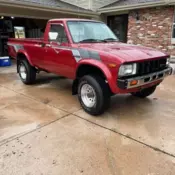 1982 toyota hilux pickup 4x4 with factory A/C