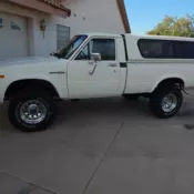 1982 TOYOTA PICKUP 4x4 SR5 LONGBED.  ARIZONA TRUCK