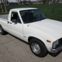 1982 Toyota Pickup SR5 Standard Cab Pickup 2-Door 2.4L