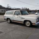 1983 DODGE RAMCHARGER 2WD, 360 , AC , LOADED ALL ORIGINAL LOWERED NO RESERVE !!!