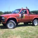 1983 First Generation 4WD Toyota Pickup Truck 5-Speed SR5 Hilux