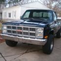 1983 G M C  4X4 TRUCK