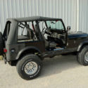 1983 Jeep CJ 7    5.0 HO mustang engine