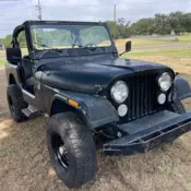 1983 Jeep CJ-7 no rust, new tires, new battery, power steering, good ranch jeep.