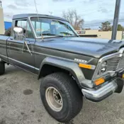 1983 Jeep J10 V8 4X4 CUSTOM