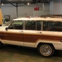 1983 Jeep Wagoneer 4WD Limited 128882 Miles Olympic White SUV  Automatic