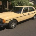 1983 Mercedes-benz 240D : Runs and looks great!