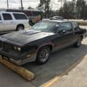 1983 Oldsmobile Cutlass Calais Hurst Coupe 2-Door 5.0L