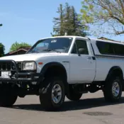 1983 Toyota 4X4 Pickup 5 Speed 22R Clean Title