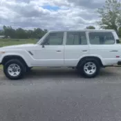 1983 Toyota Land Cruiser FJ60 4x4 2F 4.2L Worldwide NO RESERVE