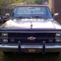 1984 Chevrolet C10 Silverado Standard Cab Pickup 2-Door 5.0L