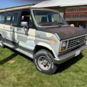 1984 Ford Club Wagon Super E250 Extended 15 passenger van wth 351 Windsor Engine
