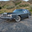 1984 Lincoln Town Car Sedan Black RWD Automatic