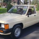 1984 Toyota truck pickup up 22re only 43,000 actual miles