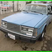 1984 Volvo 240 DL 2.3 L 4 Cylinder NO RESERVE