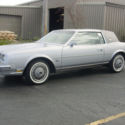 1985 Buick Riviera Coupe Low miles Like New