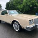 1985 BUICK RIVIERA V8 LOADES 3,000 ORIGINAL MILES  ALL ORIGINAL !!!