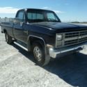 1985 CHEVROLET C20 ONE OWNER 90,000 MILES 5.7 V8 AIR CO
