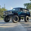 1985 Chevrolet K5 4x4 Blazer Edelbrock Aluminum headed 383 stupid clean