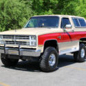 1985 CHEVROLET K5 BLAZER SILVERADO 4X4 350 V-8 SQUARE BODY NOT K10, C10, K30,GMC
