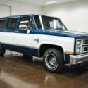 1985 Chevrolet Suburban  72685 Miles Blue / White SUV 350 Chevrolet V8 700R4 Aut