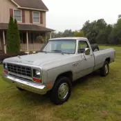 1985 Dodge Ram W-250 4X4 w/53,000 actual mi 100% soild western truck