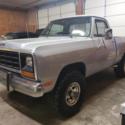1985 Dodge w150 5.2L