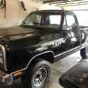 1985 Dodge W150 Pickup Black 4WD Automatic W100
