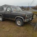 1985 Ford F-150,  4 wheel drive short 6&#039; bed, regular cab, with snow plow.