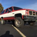 1985 GMC K2500 Suburban