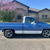 1985 GMC Sierra 1500 Blue