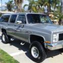 1985 GMC SUBURBAN K2500 4X4 - 6.2L DIESEL  LOW MILES
