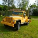 1985 JEEP CJ10A MILITARY TUG