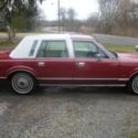 1985 LINCOLN TOWN CAR - CHECK OUT THIS BEAUTY!! EXCELLENT CONDITION